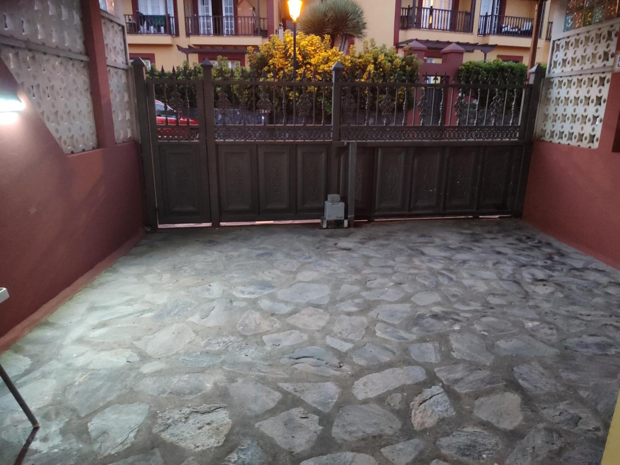 ブレーニャ・バハLourdes 1 Casa Compartida Solo Con La Anfitrionaアパートメント エクステリア 写真